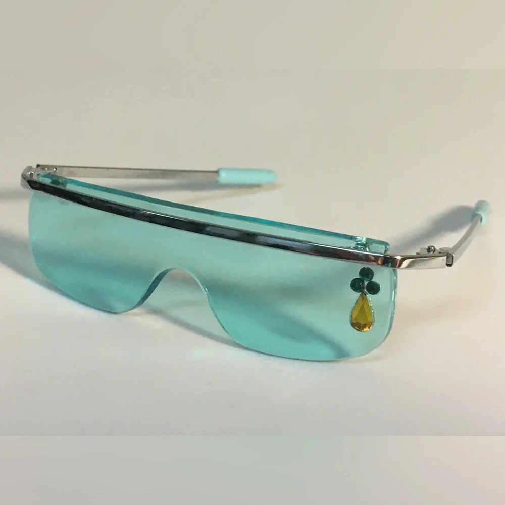 Cute Retro Style Teal Doll Sunglasses - Picture 2 of 12